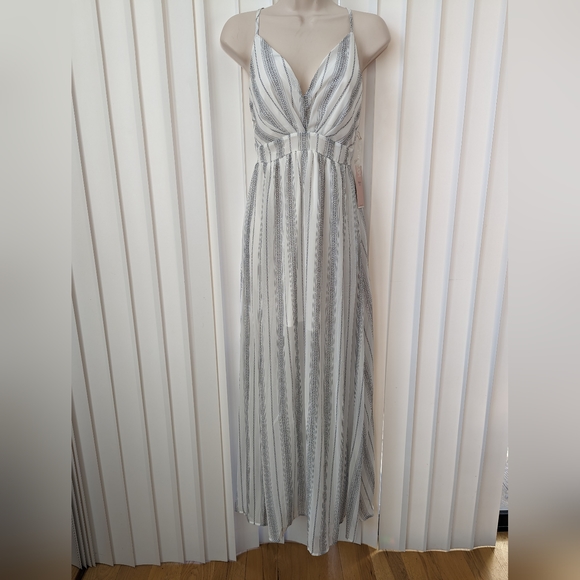 NWT BLASHE BLUHSH GORGEOUS DRESS SIZE SMALL - Picture 1 of 7